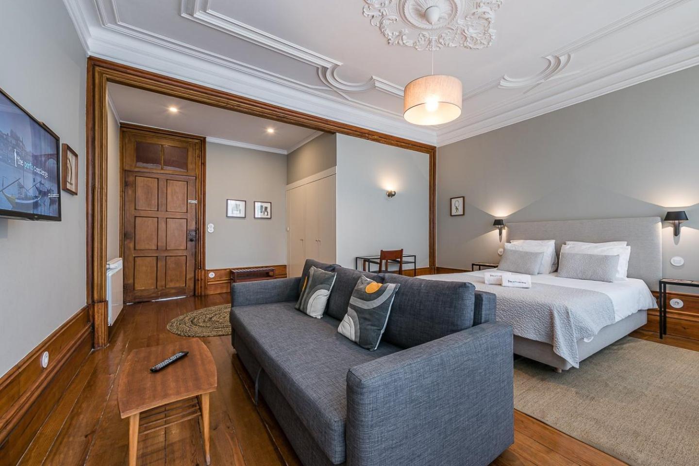 Guestready - Cedofeita Pool Suites Porto Ngoại thất bức ảnh