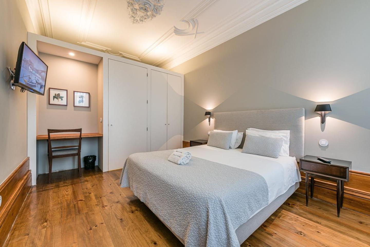 Guestready - Cedofeita Pool Suites Porto Ngoại thất bức ảnh
