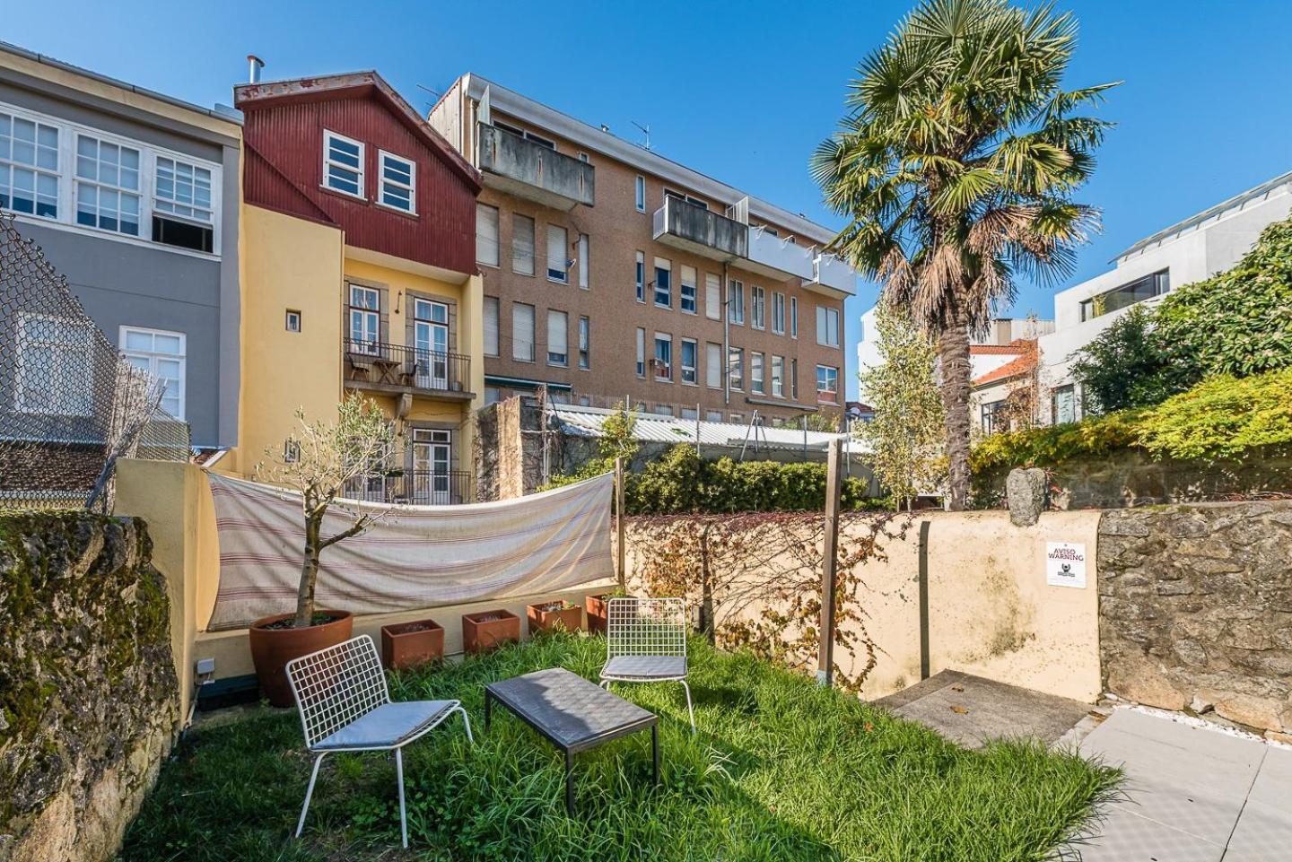 Guestready - Cedofeita Pool Suites Porto Ngoại thất bức ảnh